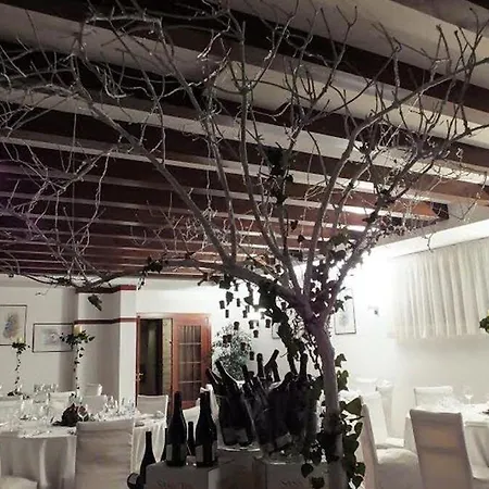 阿尔波斯塔酒店